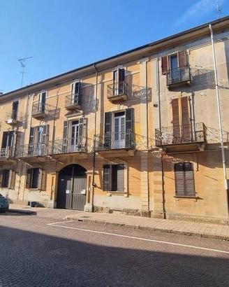 Appartamento di 118 m² con 3 locali e box auto a G