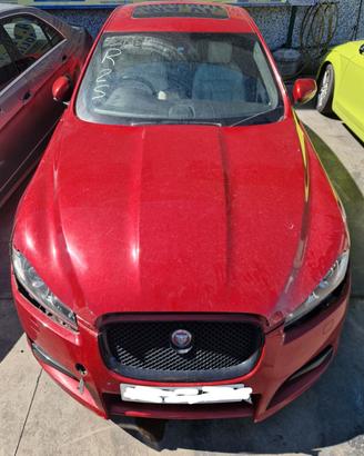 Jaguar XF S 3.0d 306dt per ricambi (2a)