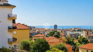 5 LOCALI A IMPERIA
