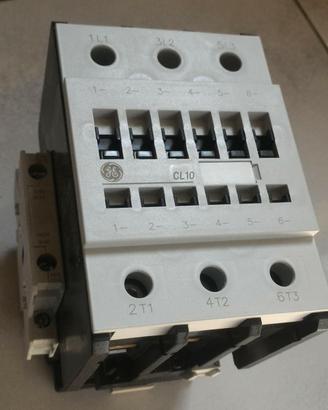 Contattore GE CL10A300M