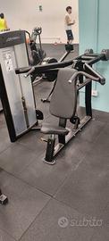 Shoulder press Life Fitness serie OPTIMA