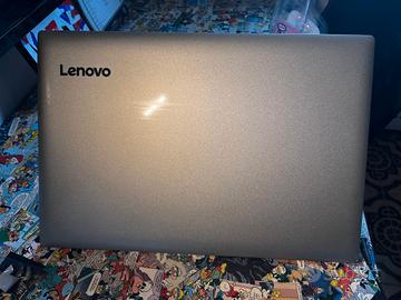 computer lenovo 15,8 pollici