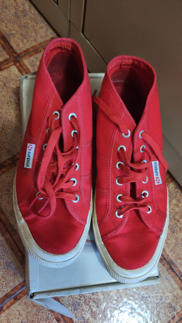 Superga top alte rosse