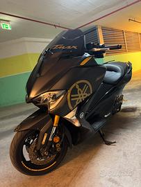 T-Max 530 DX full optional