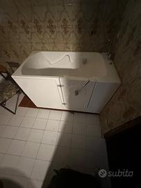 Vasca con sportello per anziani / disabili