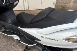 Burgman 400cc Lux