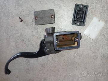 Pompa freno f12 anteriore 