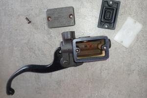 Pompa freno f12 anteriore 