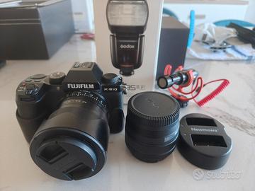Fujifilm xs 10 con accessori 