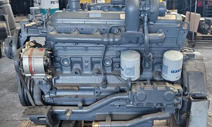 Motore IVECO AIFO 6 cilindri 8065.25 NUOVO DI FABB
