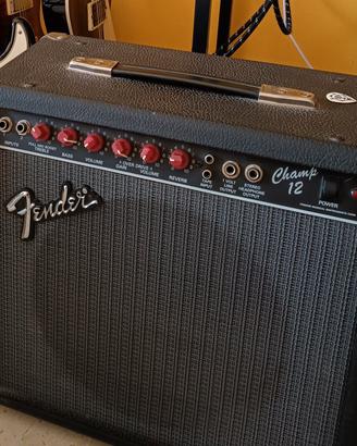 Amplificatore Fender Champ 12 red knobs
