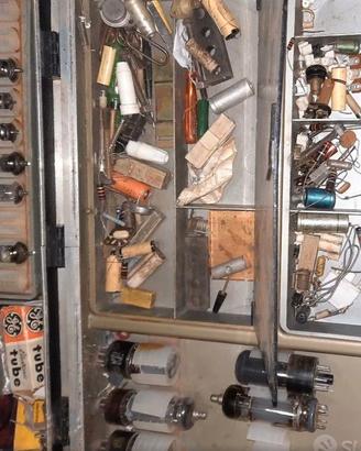 valigia ricambi radiotecnico vintage radio valvole
