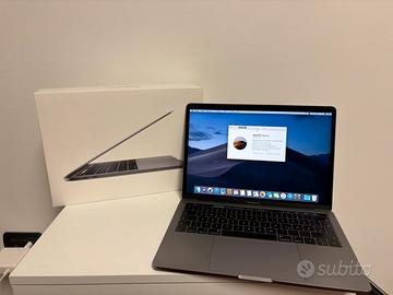 MacBook Pro 2018 16GB RAM 512GB SSD Apple