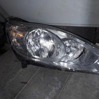 FARO ANTERIORE DESTRO FORD C - Max Serie (10>)