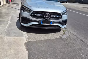 mercedes benz gla 180d