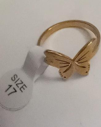 anello in acciaio dorato