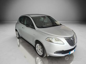 LANCIA Ypsilon 1.3 MJT 5P. S&S Silver