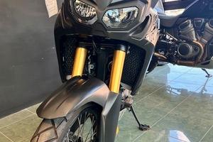 Honda AFRICA TWIN crf 1000 cambio dct garanzia