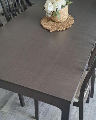 Tavolo Ikea EKEDALEN con 8 sedie stessa serie