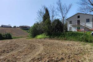 Rustico-Casale a Morrovalle