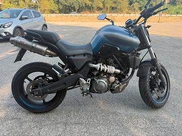 Yamaha Mt-03 660