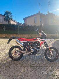!FANTIC MOTOR 4T XMF 125 MOTARD!