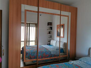 Armadio scorrevole ante a specchio