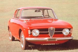 Alfa Romeo Gt Junior Scalino