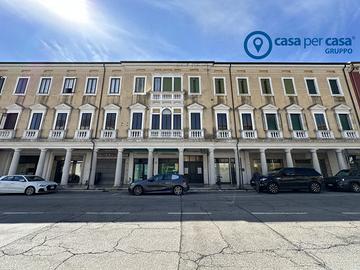 Appartamento al primo piano in centro!