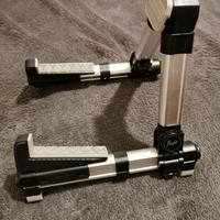 Stand pieghevole per ukulele