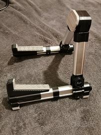 Stand pieghevole per ukulele