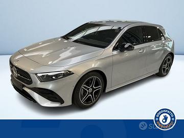 Mercedes-Benz Classe A 180d Automatic AMG Lin...