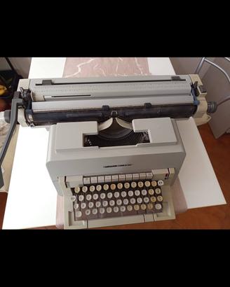 Olivetti Linea 98 macchina da scrivere  vintage