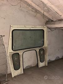 Vetro anterioriore trattore fiat