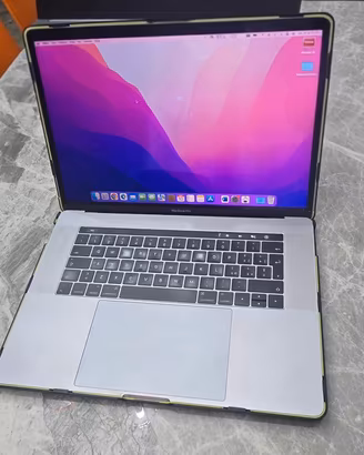 Macbook Pro i7 16gb + Gpu 