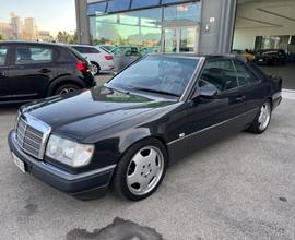 MERCEDES-BENZ 320 CE 24V cat Coupé