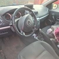 Renault clio 20th Anniversary 2011