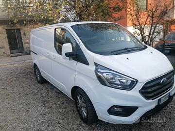 Ford Transit Custom Titanium