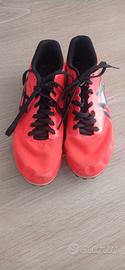 Scarpe chiodate da atletica