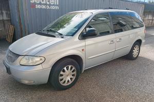 Chrysler 7 posti 2.5 crd 