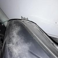 FARO ANTERIORE DESTRO TOYOTA Yaris Serie 811300dk1