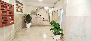 Ostia a due passi dal mare ampio quadrilocale