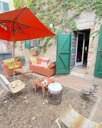 Casa indipendente di 125 m² con 5 locali e box aut