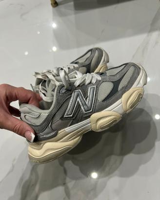 New Balance 9060 Grey/White (Taglia 33)