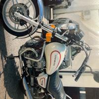 Moto seimm Guzzi pn v65 c