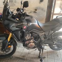 Africa twin 1000 DCT adventur
