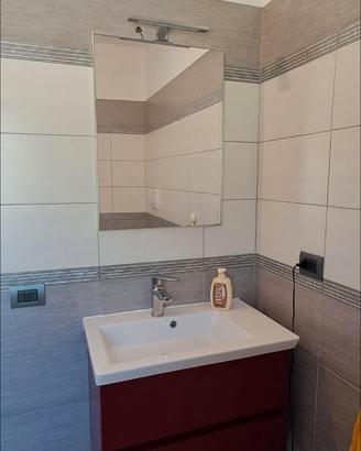 Mobiletto bagno moderno