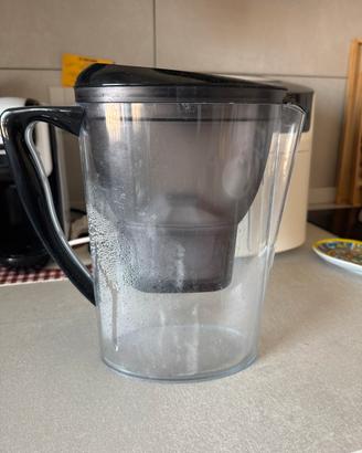 Caraffa filtrante amazon basic nera