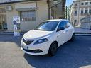 lancia-ypsilon-1-0-firefly-s-s-hybrid-ecochic-gold