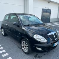 Lancia ypsilon 1.2 benzina 2007
